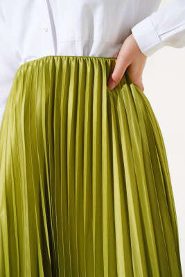 Pliseli Deri Görünümlü Etek Yağ Yeşili - Thumbnail