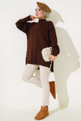 Yan Yırtmaçlı Düğmeli Triko Tunik Kahve - Thumbnail
