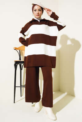 Kalın Çizgili Yarım Fermuarlı Triko Takım Kahve - Thumbnail