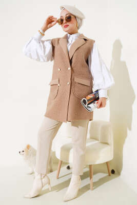 Kruvaze Yaka Düğmeli Buklet Yelek Vizon - Thumbnail