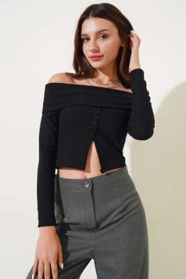 Pazarium - Kayık Yaka Yırtmaçlı Bluz Siyah