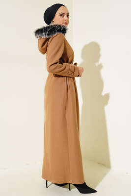 Kapüşonu Kürklü Fermuarlı Uzun Kaşe Kaban Latte - Thumbnail