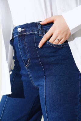 Önü Çımalı Geniş Paça Kot Pantolon Lacivert - Thumbnail