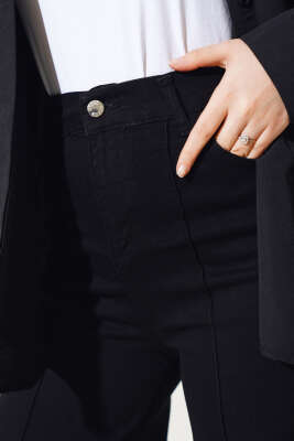 Önü Çımalı Geniş Paça Kot Pantolon Siyah - Thumbnail