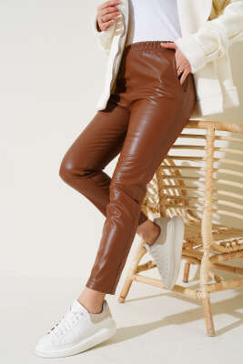 Beli Lastikli Cepli Deri Pantolon Taba - Thumbnail