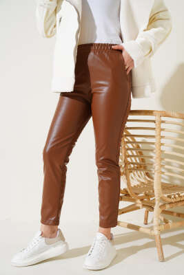 Beli Lastikli Cepli Deri Pantolon Taba - Thumbnail