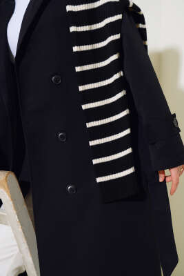 Kruvaze Yaka Kuşaklı Düğmeli Trençkot Siyah - Thumbnail