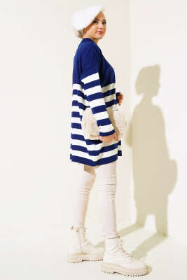 Yarım Boğazlı Çizgili Salaş Triko Tunik Lacivert - Thumbnail