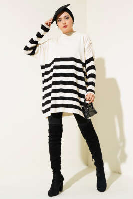 Yarım Boğazlı Çizgili Salaş Triko Tunik Bej - Thumbnail