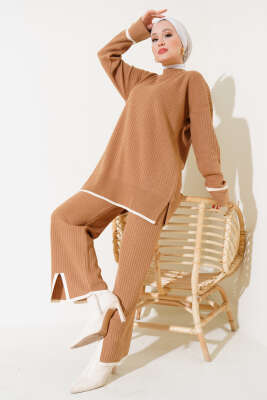 Kol Katlamalı Düğmeli Triko İkili Takım Latte - Thumbnail
