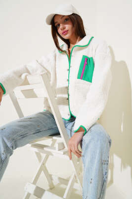 Pazarium - Çıtçıt Düğmeli Peluş Mont Ekru