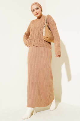 Kabartma Desen Triko Jile Elbise Takım Latte - Thumbnail