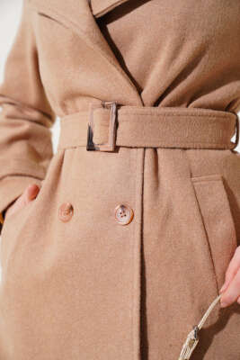 Omuz Apoletli Kısa Kaşe Kaban Camel - Thumbnail