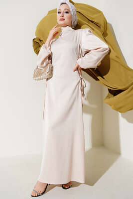 Yanları İp Bağlamalı Saten Elbise Bej - Thumbnail