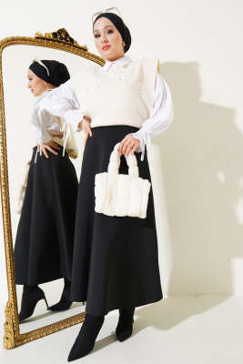 Önü İncili Triko Kısa Süveter Bej - Thumbnail