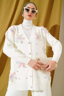 Çiçekli Taşlı Hırkalı Triko İkili Takım Ekru - Thumbnail