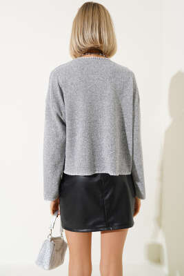 V Yaka Çoban Dikiş Bluz Gri - Thumbnail