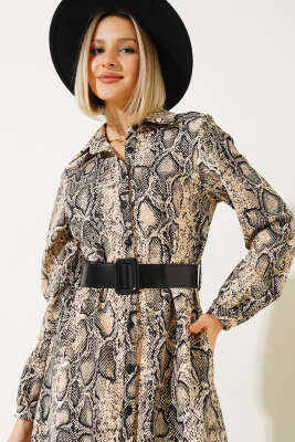 Yılan Desenli Fırfırlı Kemerli Elbise Bej - Thumbnail