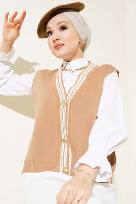 Önü Düğmeli Triko Yelek Büsküvi - Thumbnail