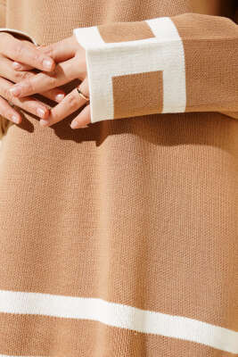 Çizgi Detaylı Basic Triko İkili Takım Büsküvi - Thumbnail