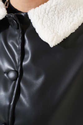 Yaka Peluş Detaylı Düğmeli Deri Ceket Siyah - Thumbnail