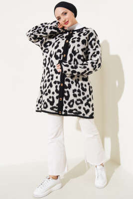 Gold Düğmeli Leopar Desen Triko Hırka Taş - Thumbnail