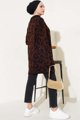 Gold Düğmeli Leopar Desen Triko Hırka Kahve - Thumbnail