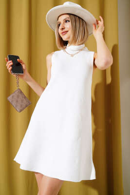 Kolsuz Mini Triko Elbise Beyaz - Thumbnail