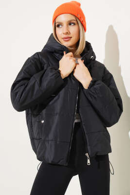 Kapüşonlu Fermuarlı Kısa Şişme Mont Siyah - Thumbnail