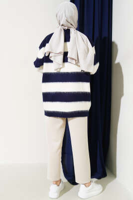 Yatay Çizgili Yumoş Triko Tunik Lacivert - Thumbnail