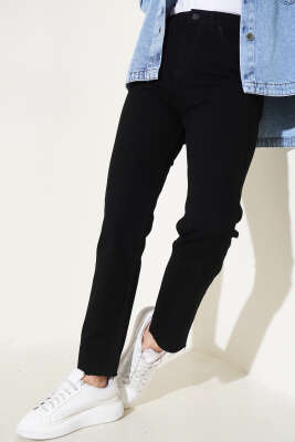 Kesik Dar Paça Pantolon Siyah - Thumbnail