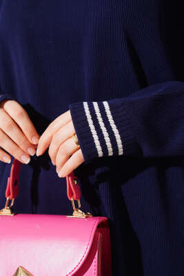 Polyelit Çizgi Detaylı Tunik Lacivert - Thumbnail