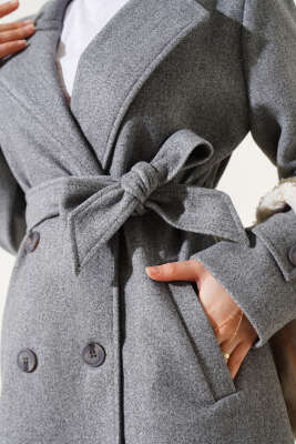 Kruvaze Yaka Kuşaklı Uzun Kaşe Kaban Gri - Thumbnail