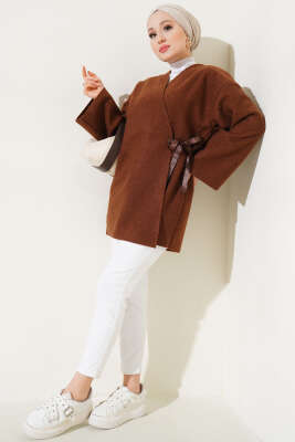 Önü Kurdeleli Buklet Ceket Kahve - Thumbnail