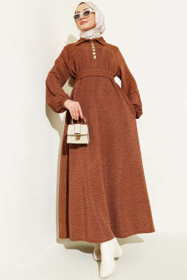 Taşlı Çıtçıt Düğmeli Kuşaklı Elbise Kahve - Thumbnail