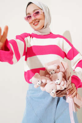 Kalın Çizgili Triko Crop Kazak Fuşya - Thumbnail