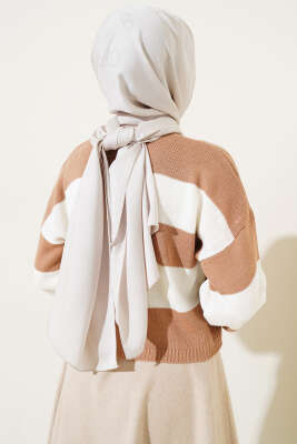 Kalın Çizgili Triko Crop Kazak Büsküvi - Thumbnail