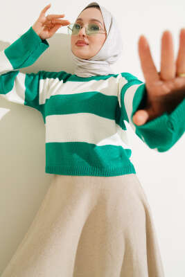 Kalın Çizgili Triko Crop Kazak Zümrüt - Thumbnail