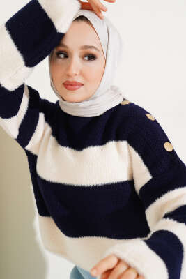 Gold Detaylı Salaş Triko Crop Kazak Lacivert - Thumbnail