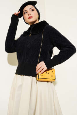 Pazarium - Yakası Kürklü Fermuarlı Kısa Ceket Siyah