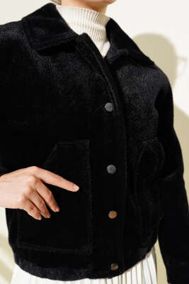 Gömlek Yaka Çıtçıtlı Kısa Ceket Siyah - Thumbnail