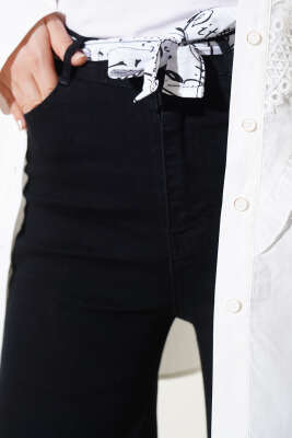 Kuşaklı Geniş Paça Kot Pantolon Siyah - Thumbnail