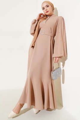 Pazarium - Yarım Taş Düğmeli Volanlı Elbise Bej