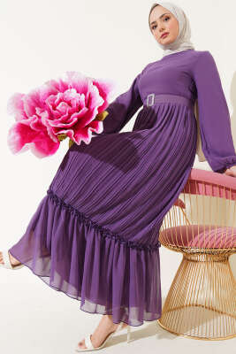 Pazarium - Piliseli Fırfırlı Kuşaklı Şifon Elbise Lila