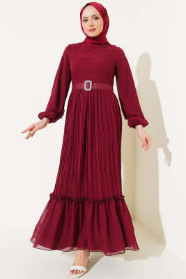 Pazarium - Piliseli Fırfırlı Kuşaklı Şifon Elbise Bordo