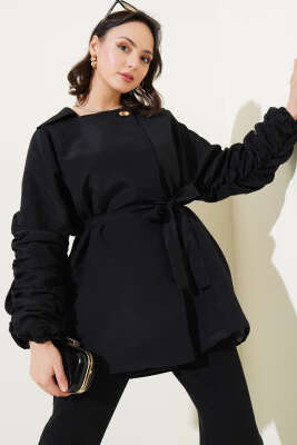 Pazarium - Kol Büzgülü Kuşaklı Ceket Siyah