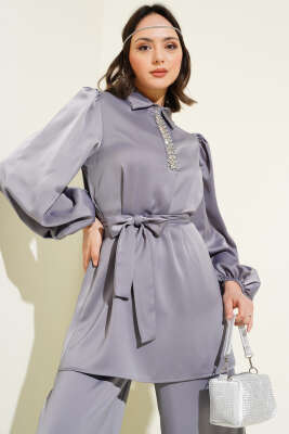 Yakası Taşlı Kuşaklı Saten İkili Takım Gri - Thumbnail