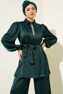 Yakası Taşlı Kuşaklı Saten İkili Takım Zümrüt - Thumbnail