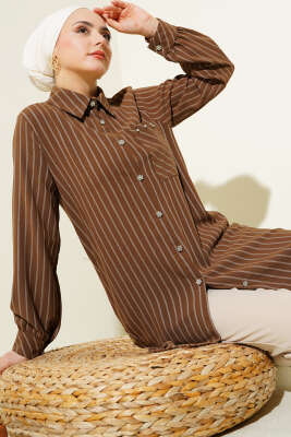 Pazarium - Cep Taşlı Çizgili Gömlek Kahve