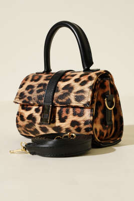 Pazarium - Mıknatıslı El Çantası Leopar
